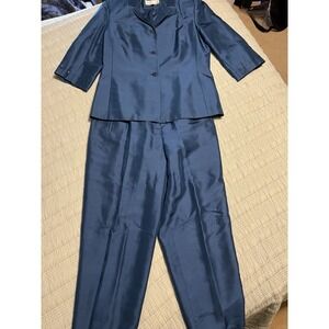VTG Travis Ayer's 100% Silk Blue Fully Lined Pant Suit W/irridescent Beading 12